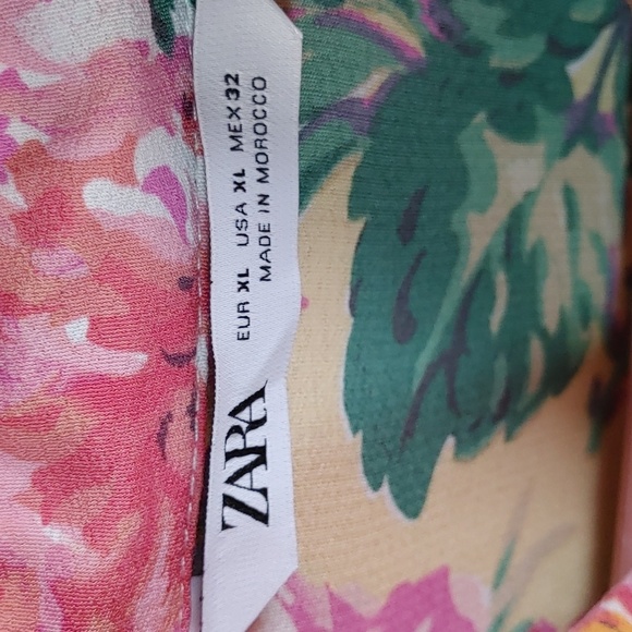 Zara Women's Floral Button Down Top Size Large - Picture 3 of 12